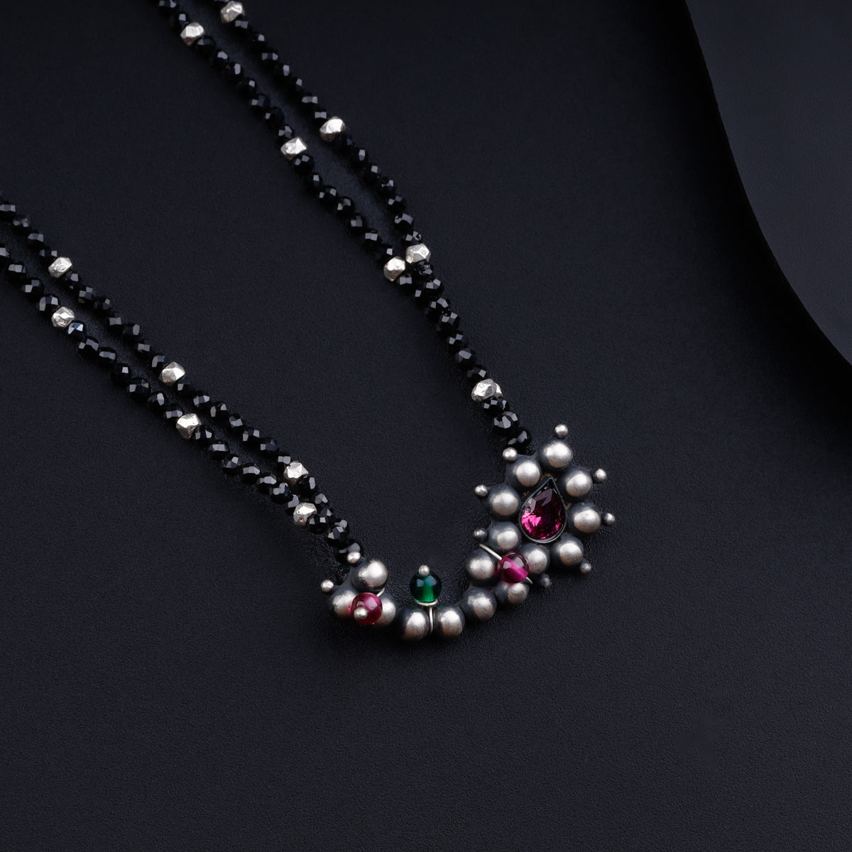 Silver Bead Nath Pendant Necklace with Black Spinel