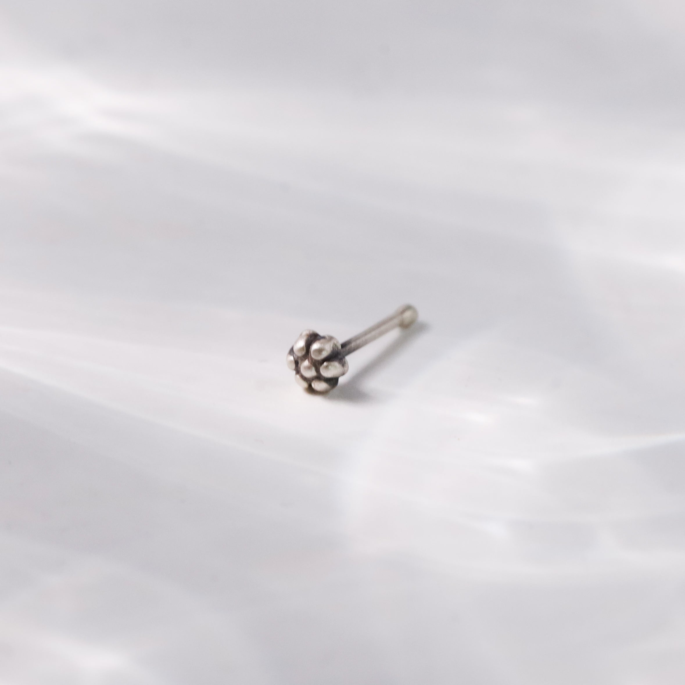 Silver Tiny Kudi Nose Pin