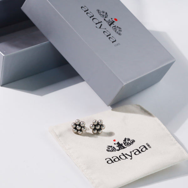 Silver Kudi Motif Studs Medium with tradition