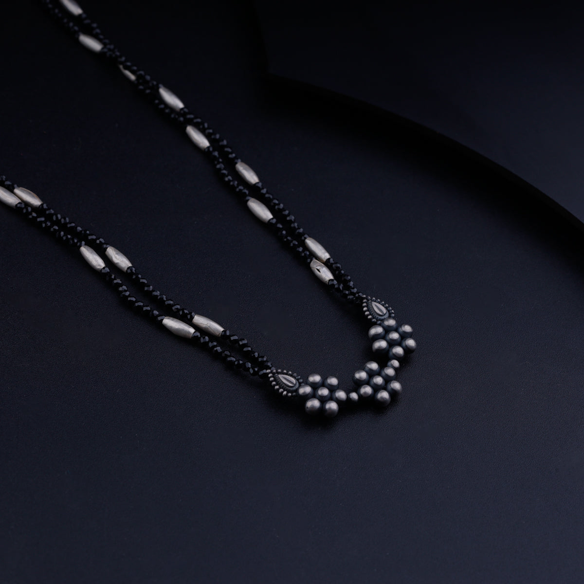 Silver Rice Bead Kudi Pendant Necklace with Black Spinel