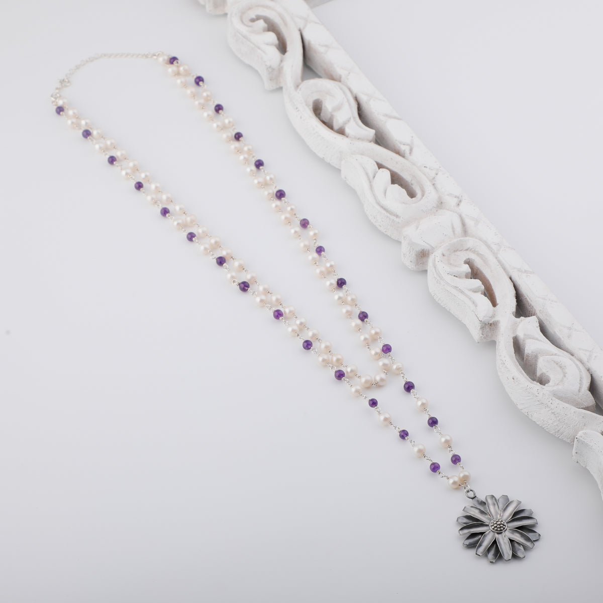 Soorajmukhi Flower Silver Pendant Necklace with Cream Pearl and Amethyst