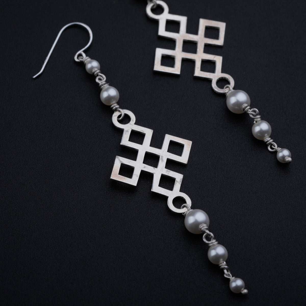 Silver Filigree Dangler Earring with Pearl Drops