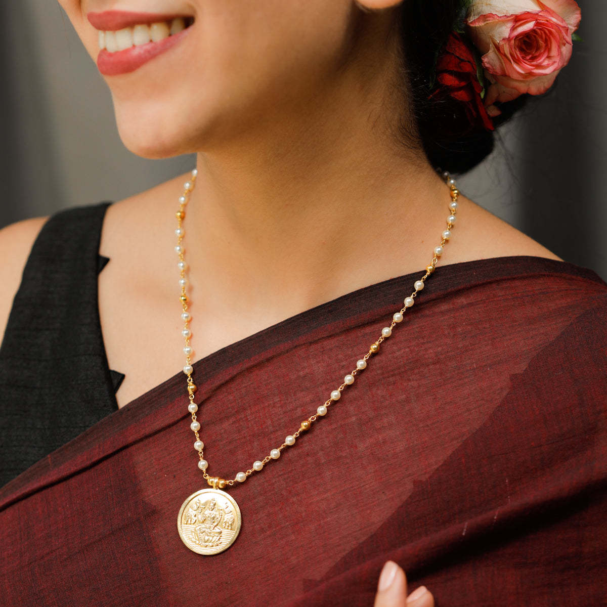 Coin Putali Pendant Necklace with Pearls (Gold Plated)