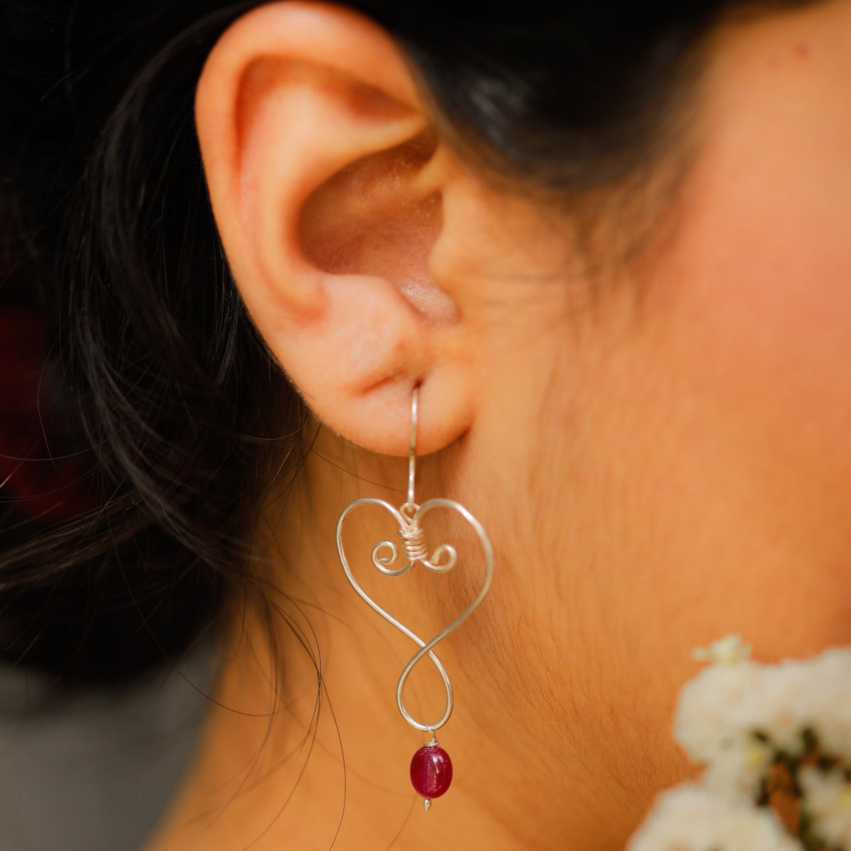 Silver wire Earring with Ruby