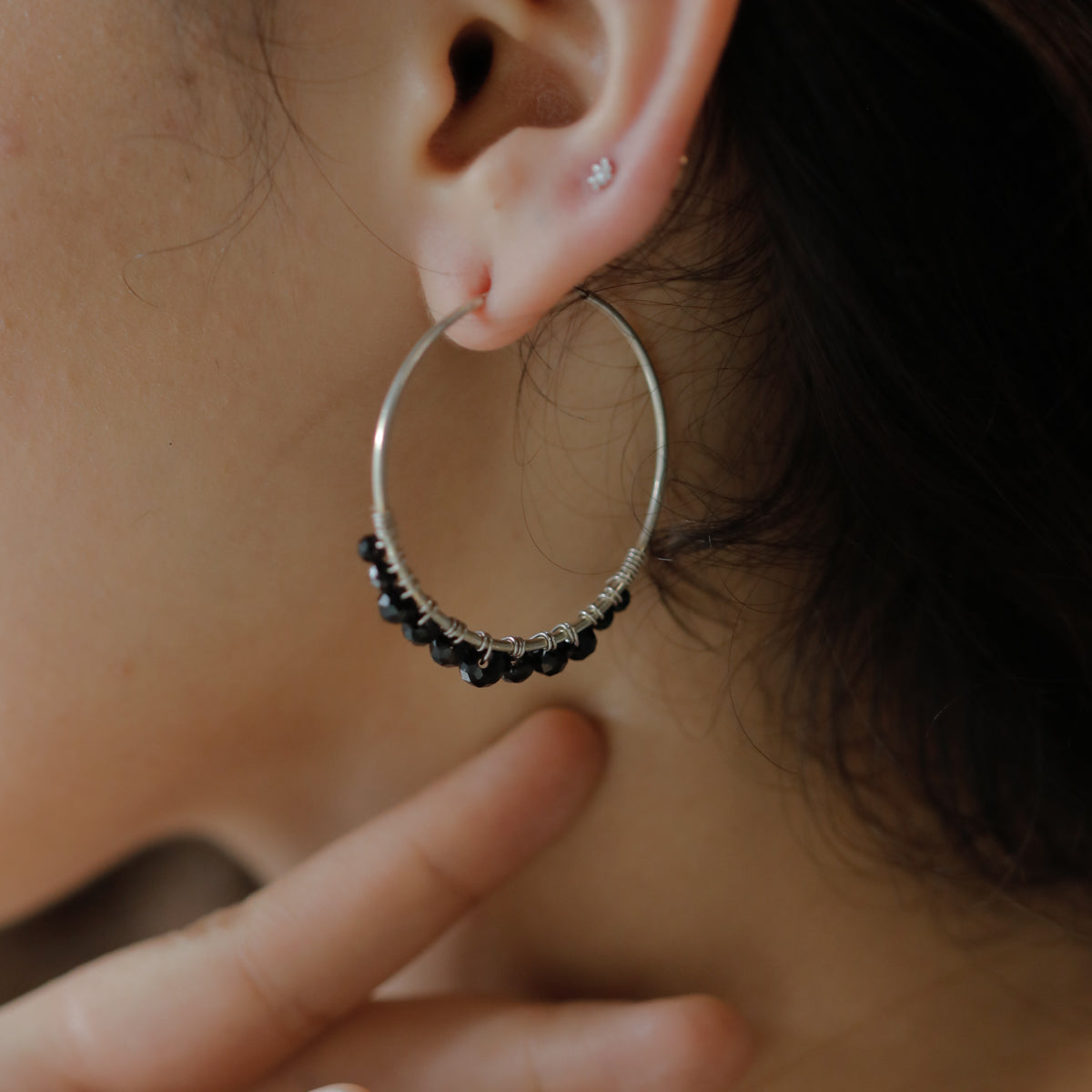 Black Spinel Binded Silver Hoops