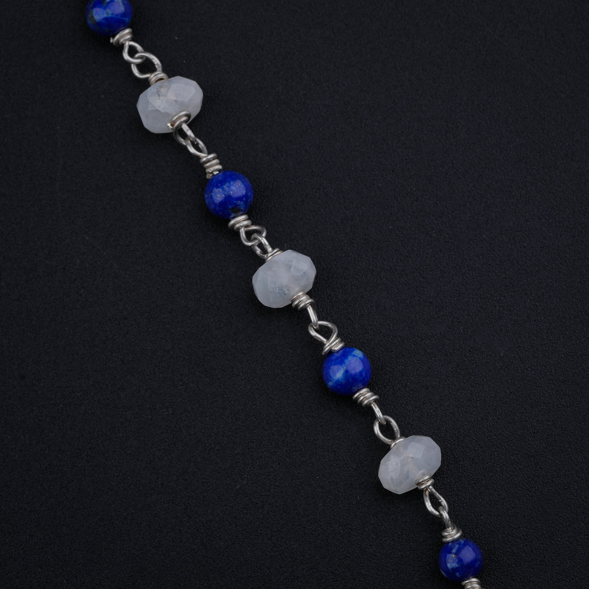 Silver Pipe Ganthan Necklace with Moonstone and Lapis Lazuli