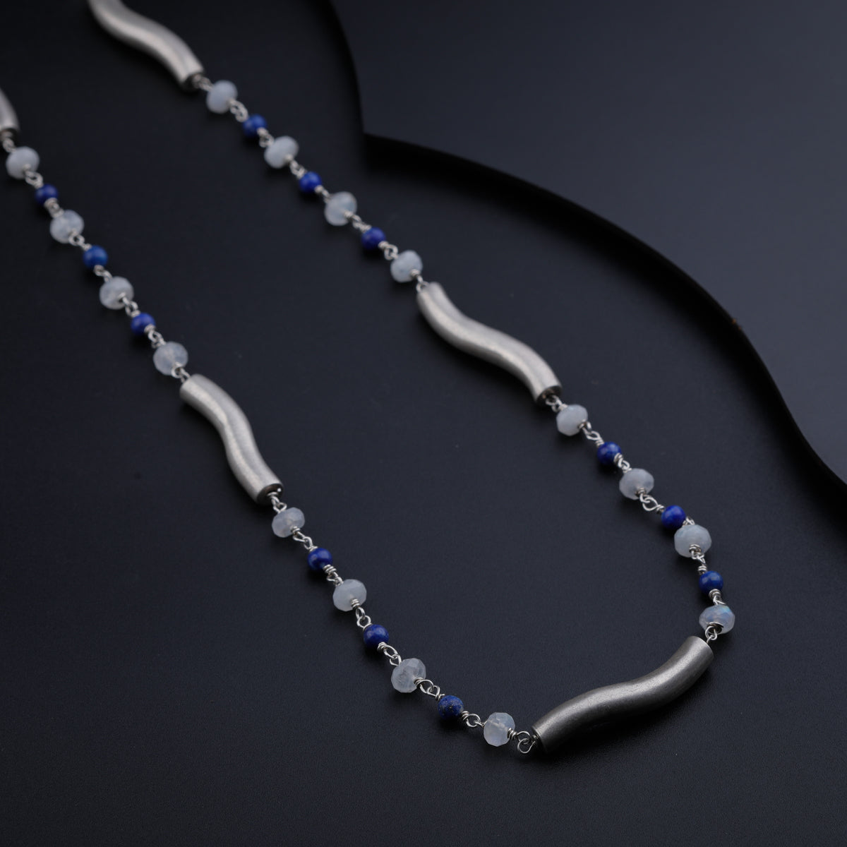 Silver Pipe Ganthan Necklace with Moonstone and Lapis Lazuli