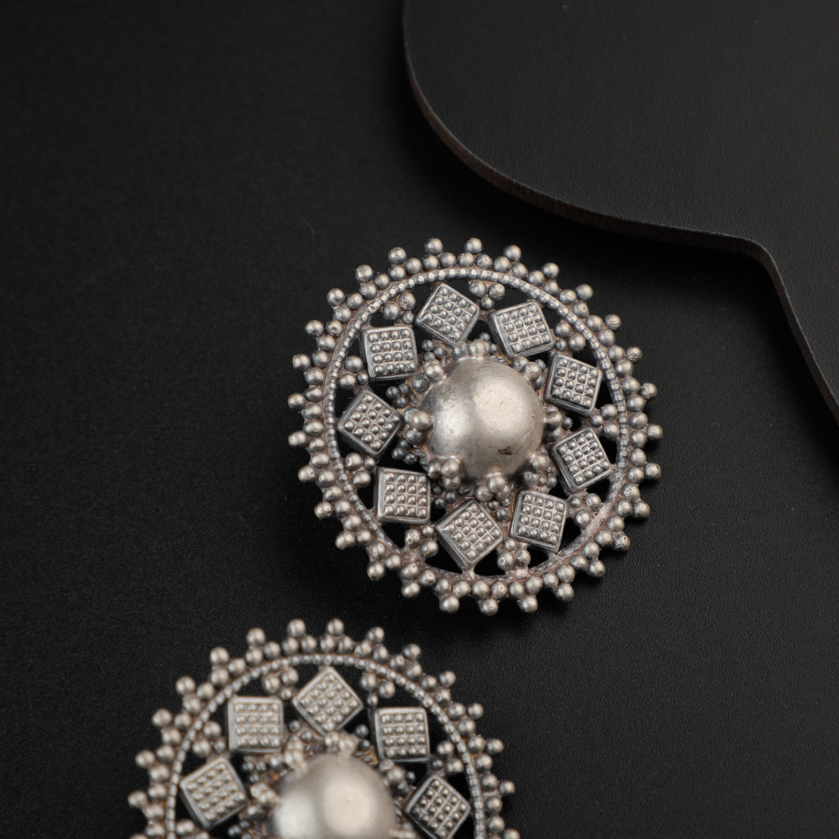 Silver Rawa Nakshi Earring