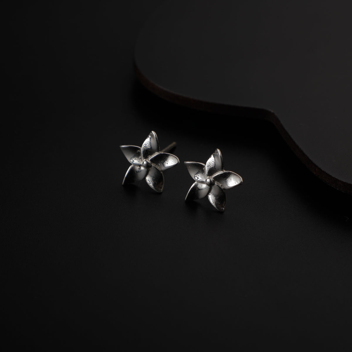 Silver Pinwheel (तगर फुल) Flower Earring