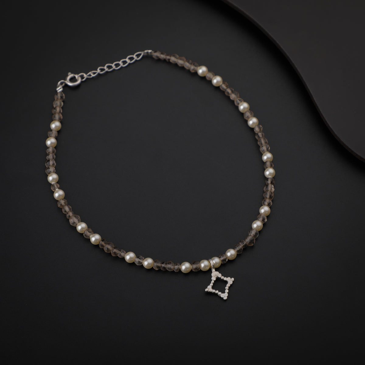 Smokey Quartz and Creamy Pearls Anklet with Diamond Shaped Motif