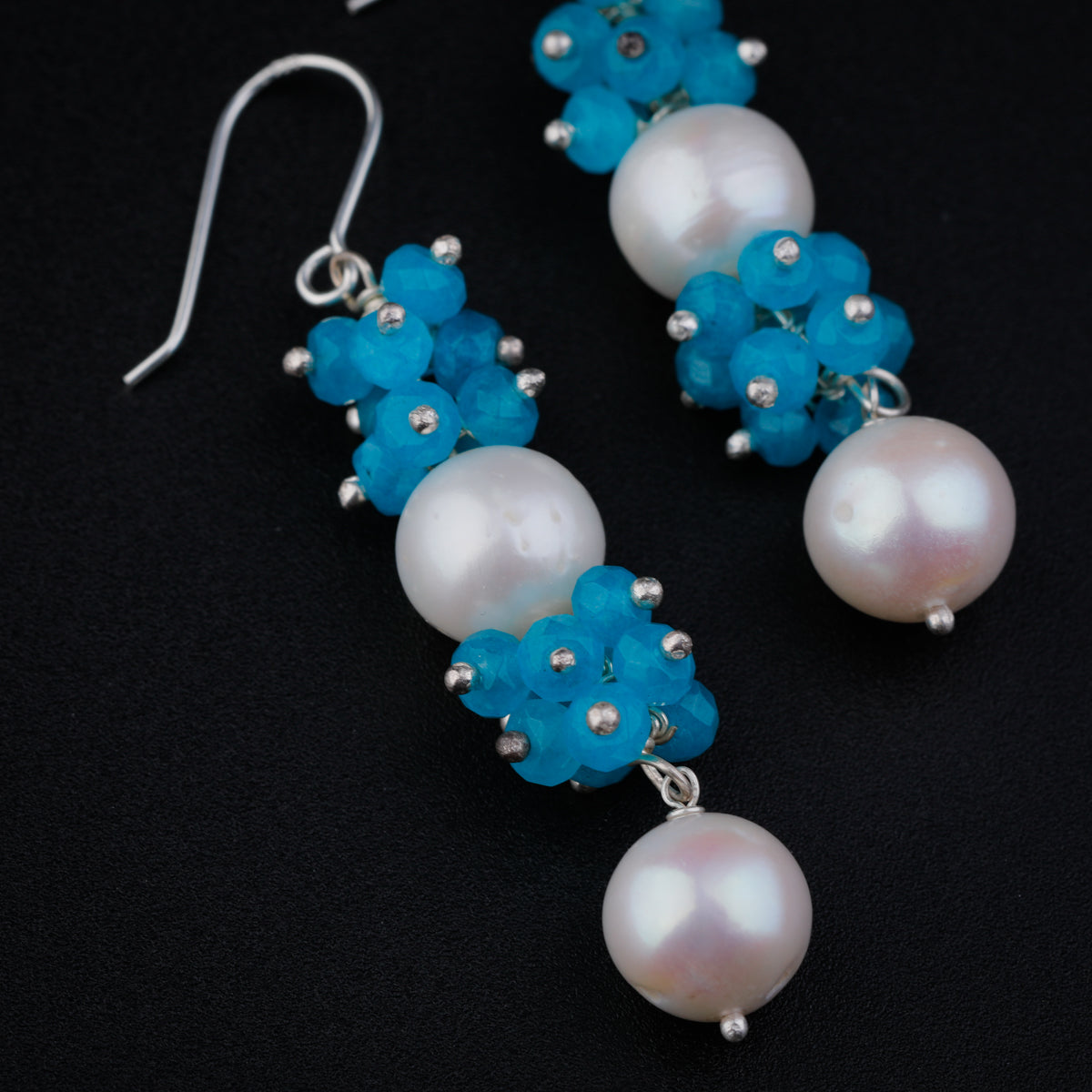 Silver Earring with Chalcedony and Pearls