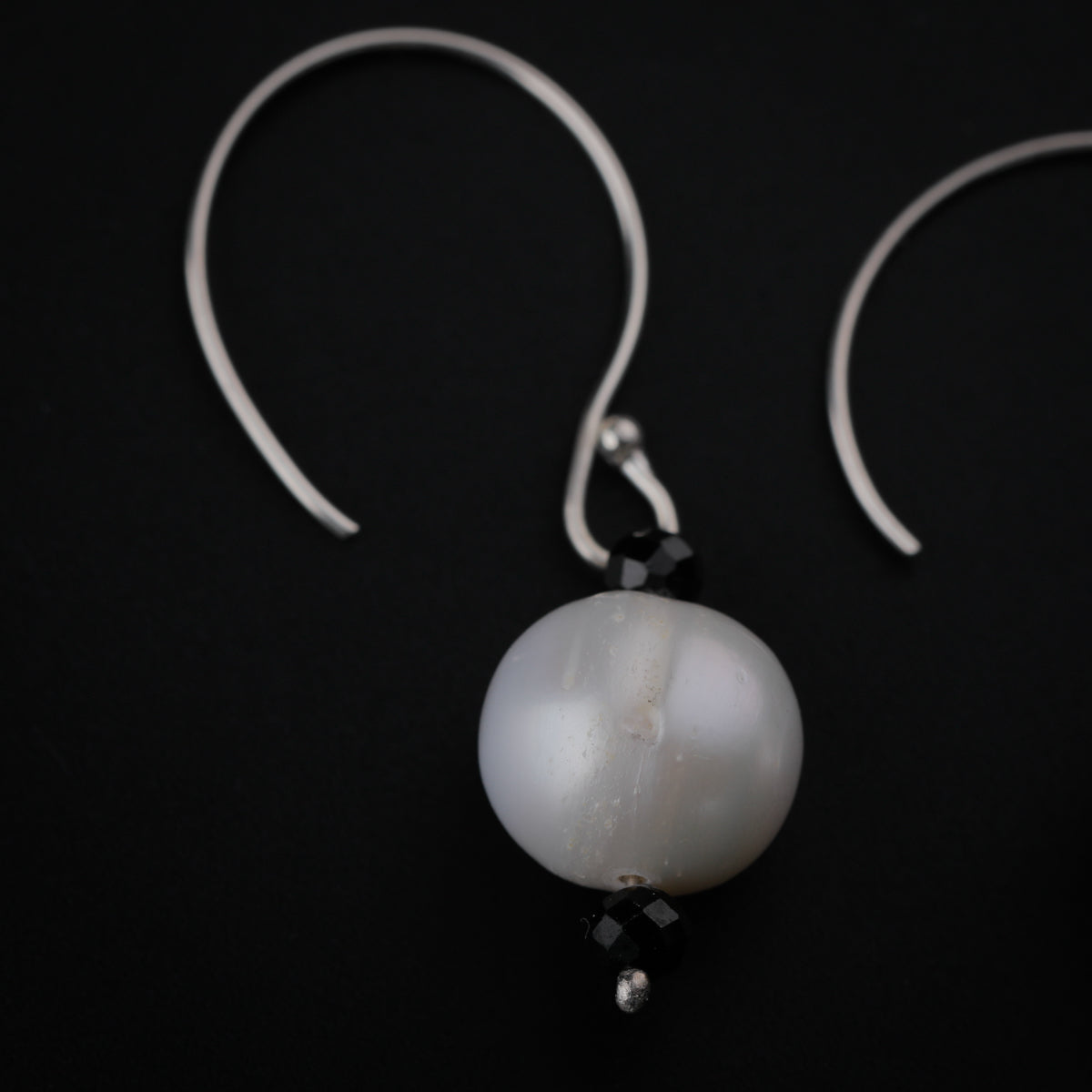 Silver Pearl Earrings with Black Beads