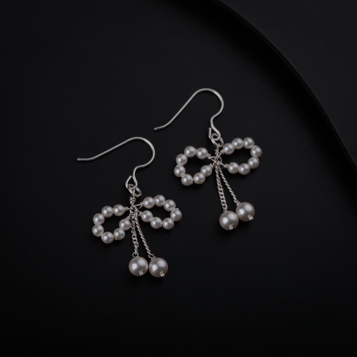 Silver Pearl Bow Earring