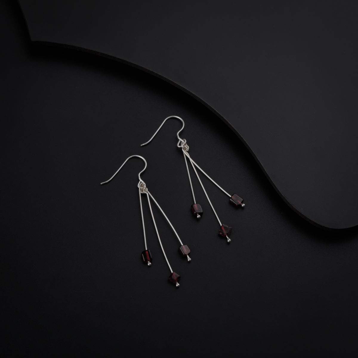 Silver Garnet String Earring