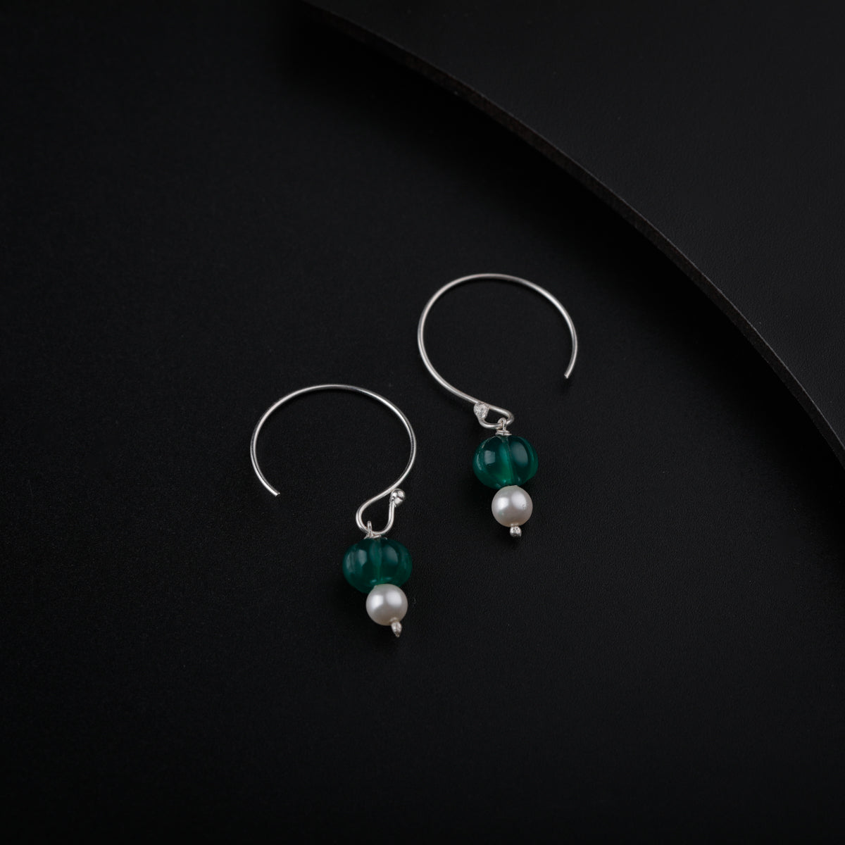 Silver Earrings with Green Onyx and Pearls