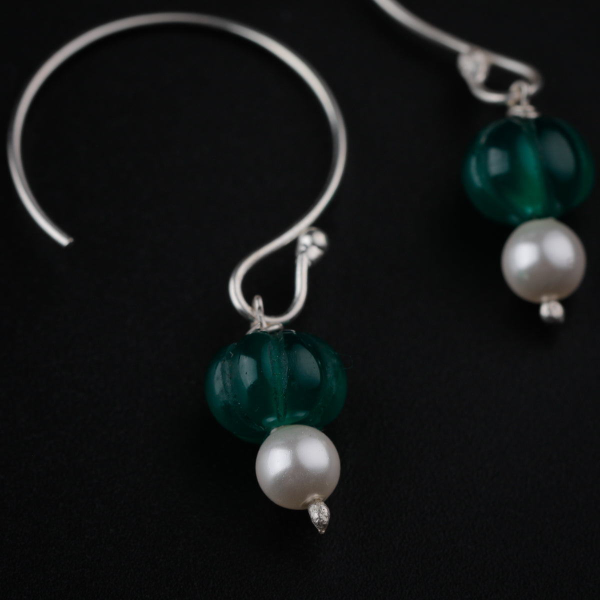 Silver Earrings with Green Onyx and Pearls