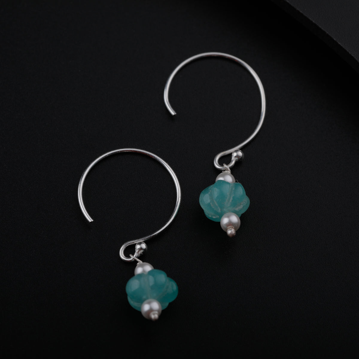 Silver Pearl and Jade Earring