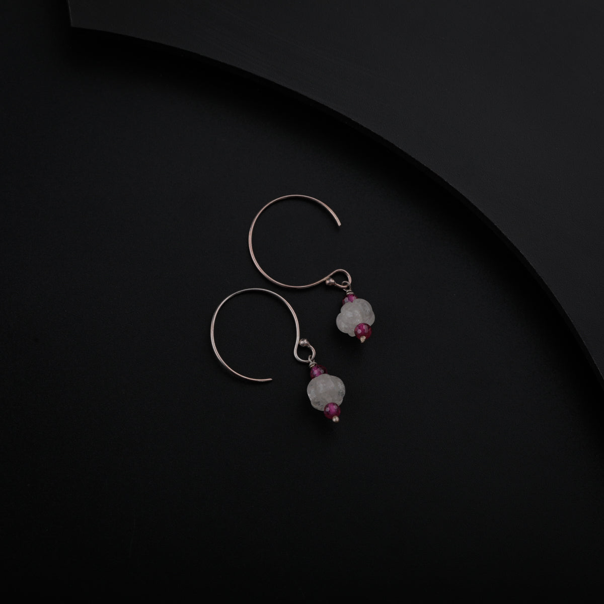 Silver Earring with Ruby and Moonstone