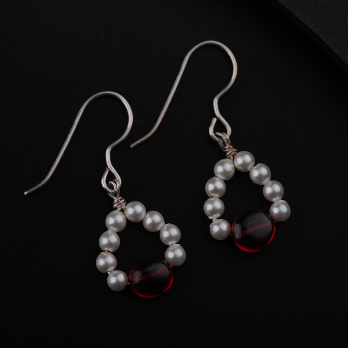 Silver Earring with Ruby and Pearls