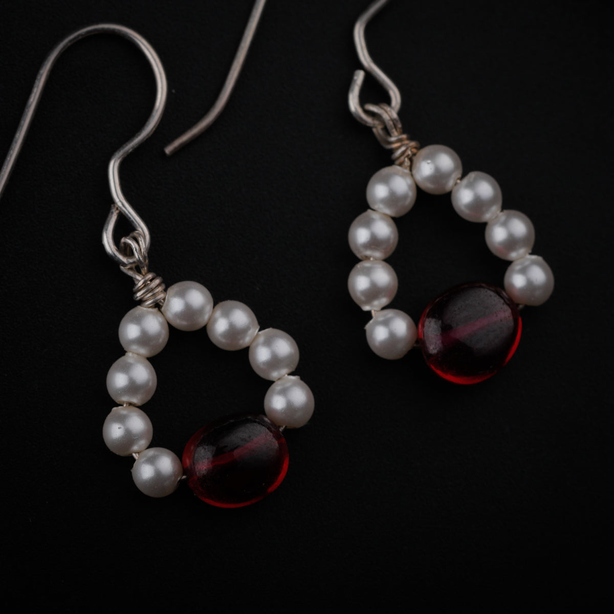 Silver Earring with Ruby and Pearls