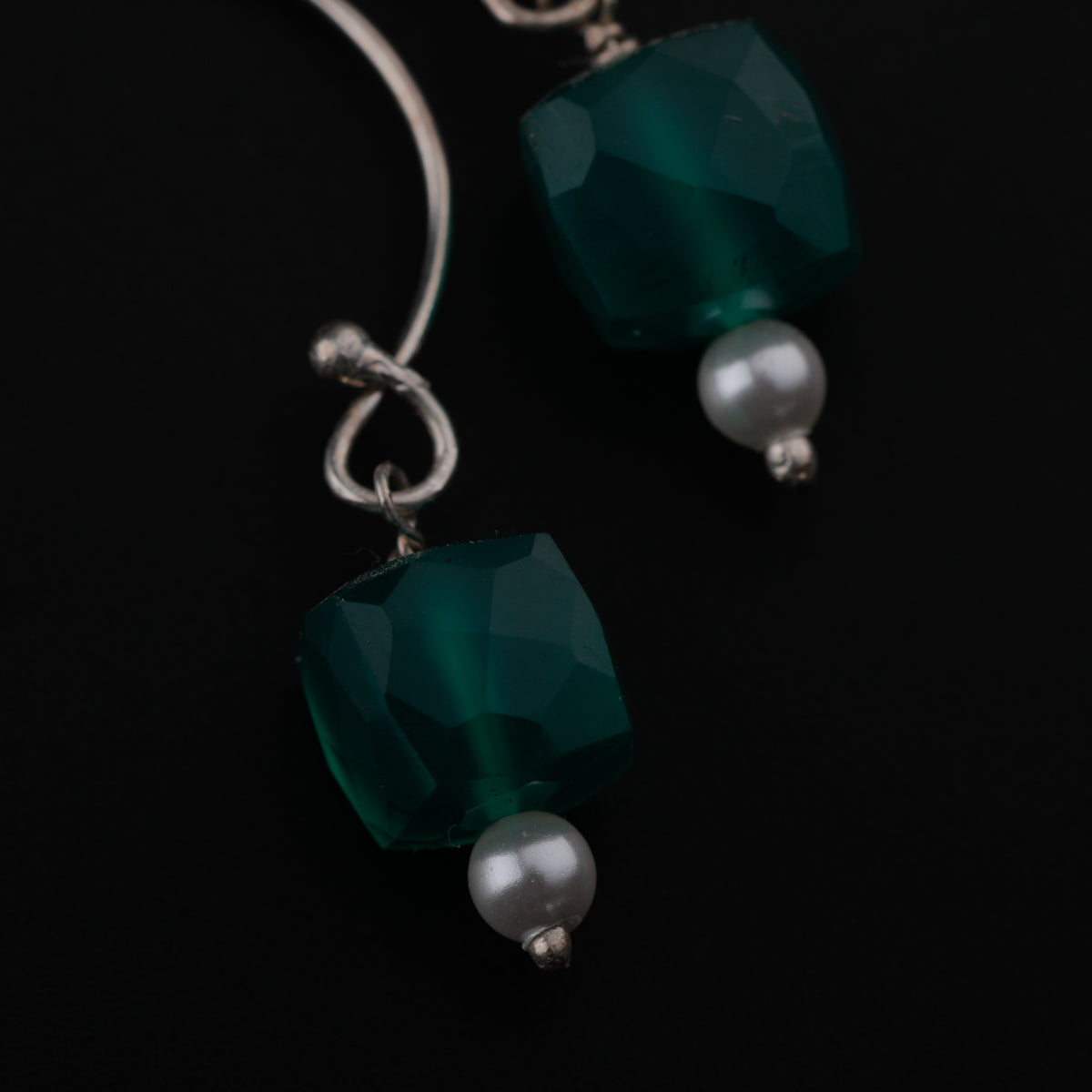 Green Onyx Silver Earring