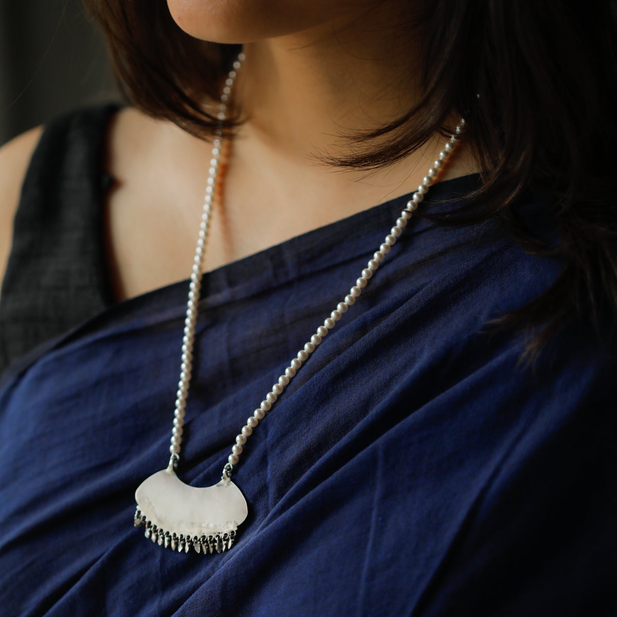 Strength Pendant Necklace with High Quality Pearls