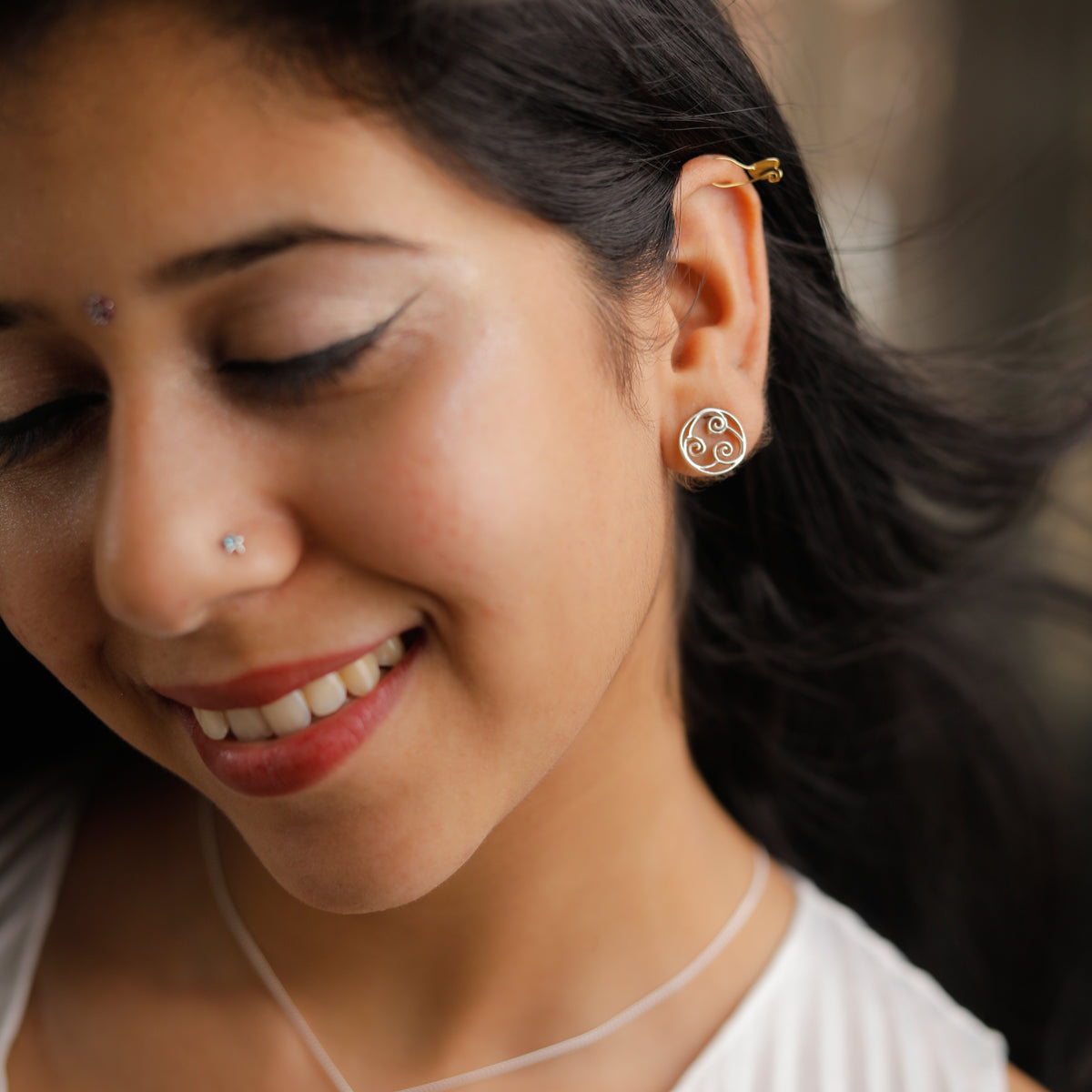 Panchtatva Silver Earring: Air (वायु)