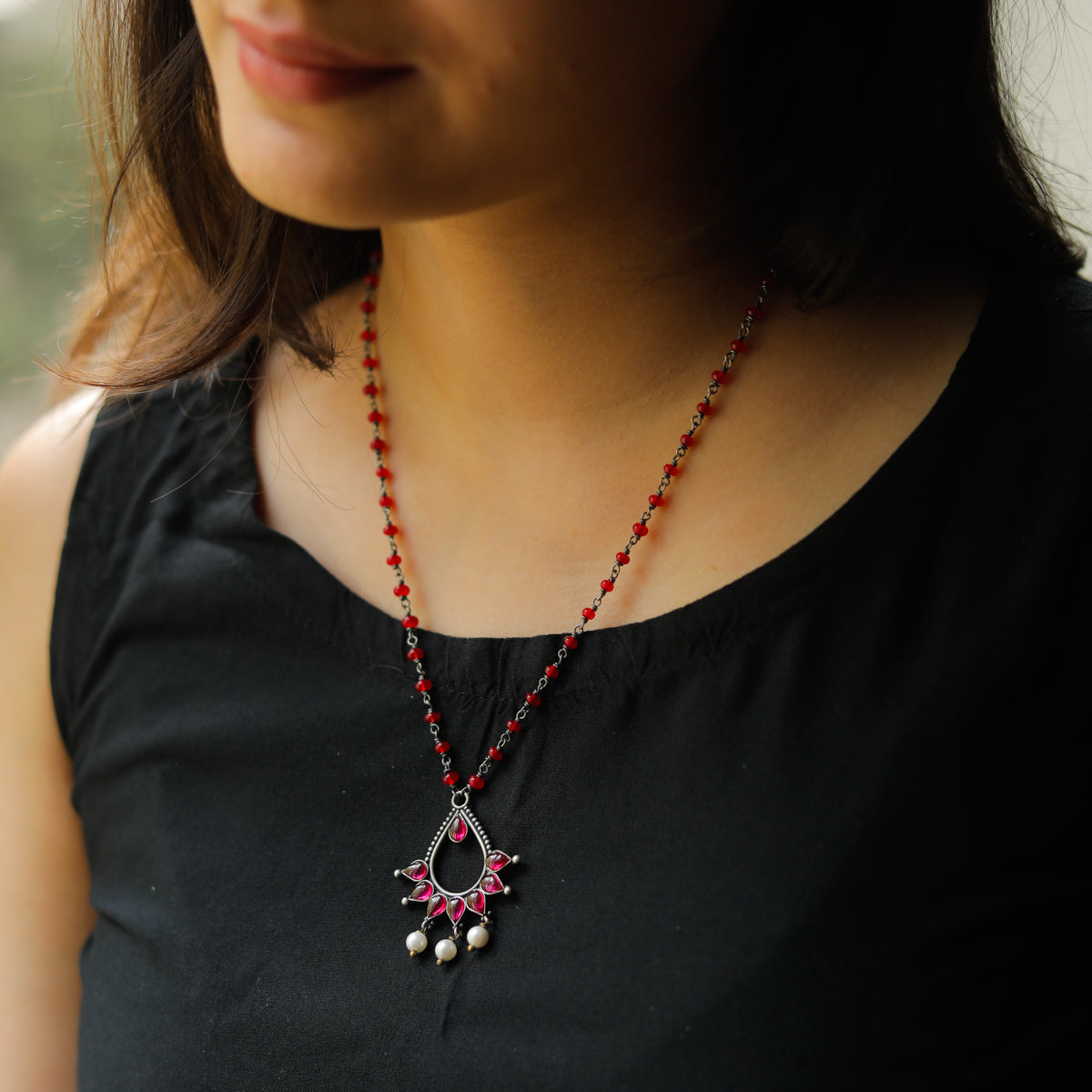 Silver Kempu Stone Pendant Necklace with Ruby