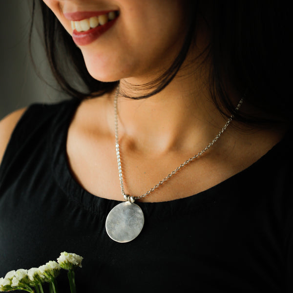 Single Coin Necklace: Medium