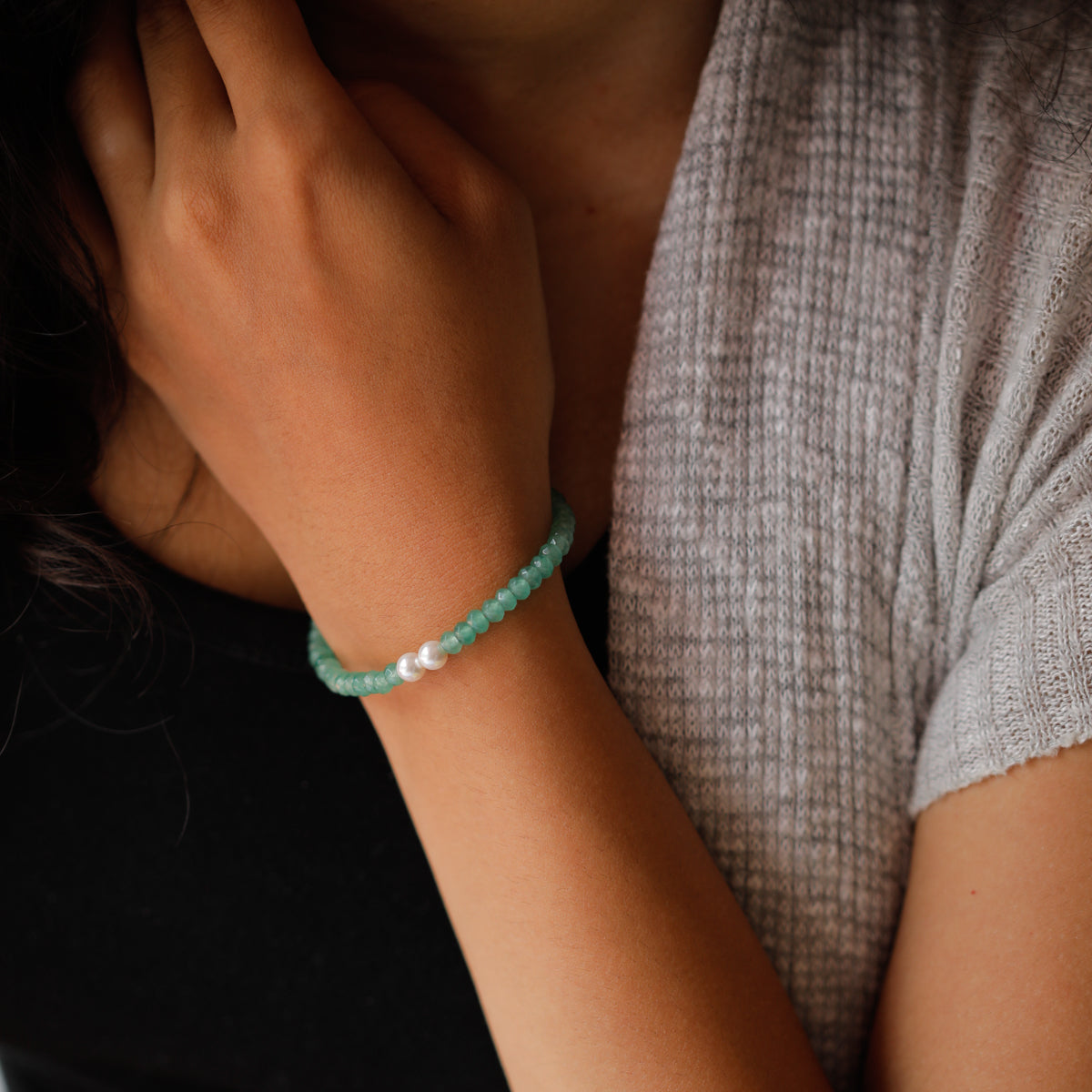 Silver Bracelet with Peridots and Pearls