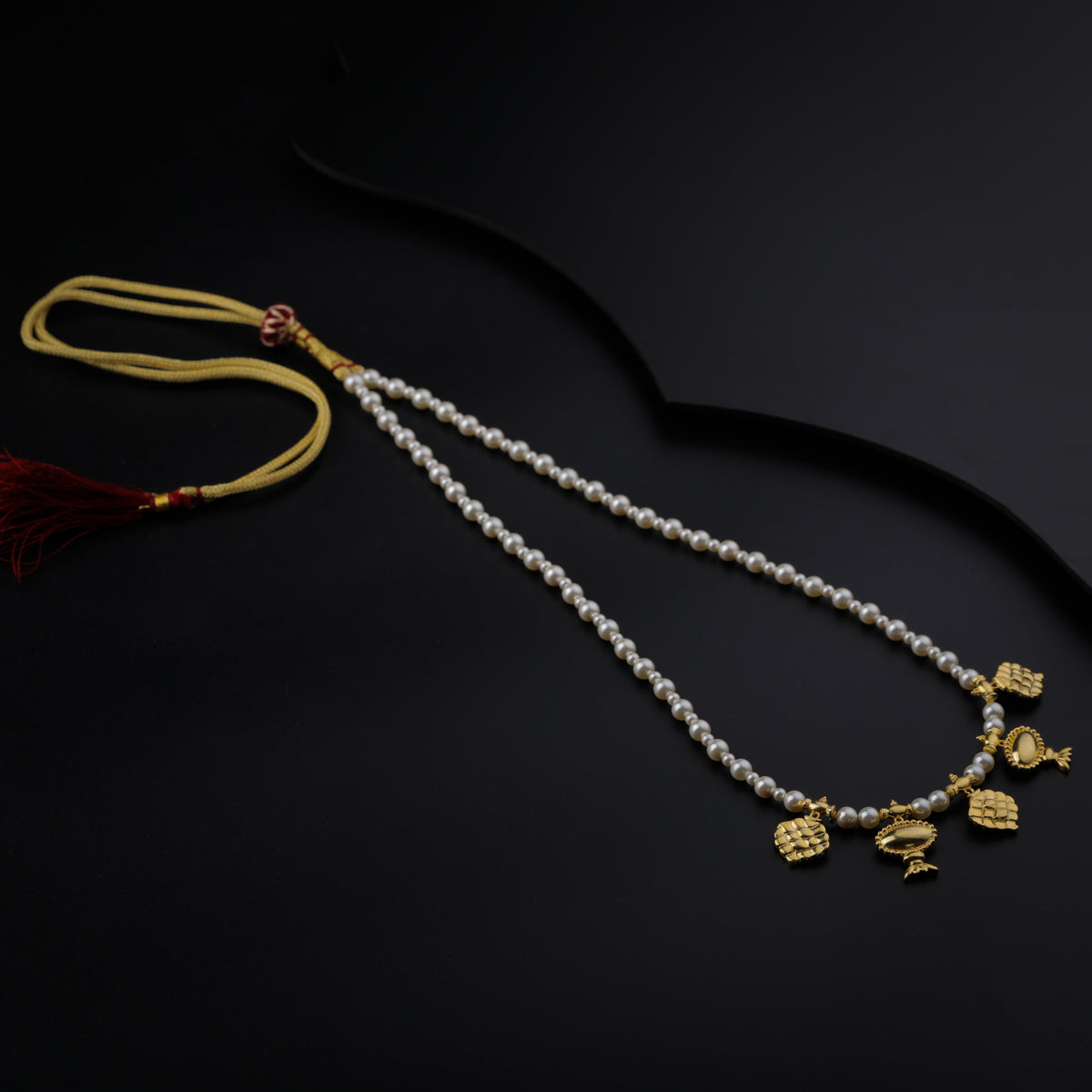 Gold Plated Silver Pearl Necklace with अननस (Ananas) and चंदन पत्र (Chandan Patra) Motif