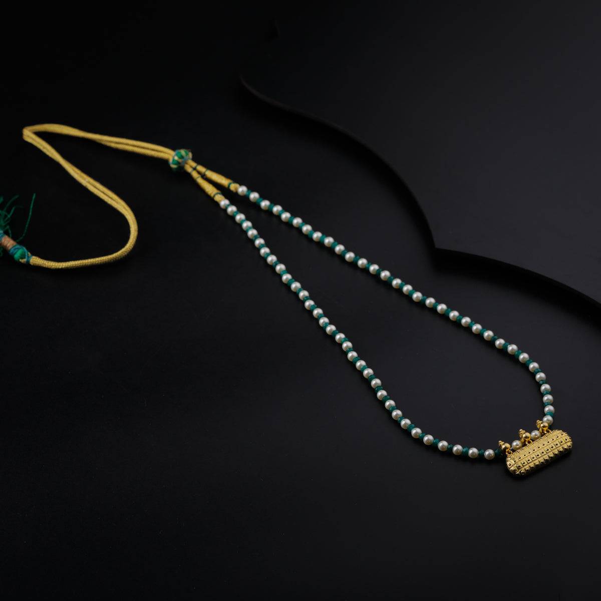 Green Onyx and Pearl Necklace with ताईत (Taait) Motif