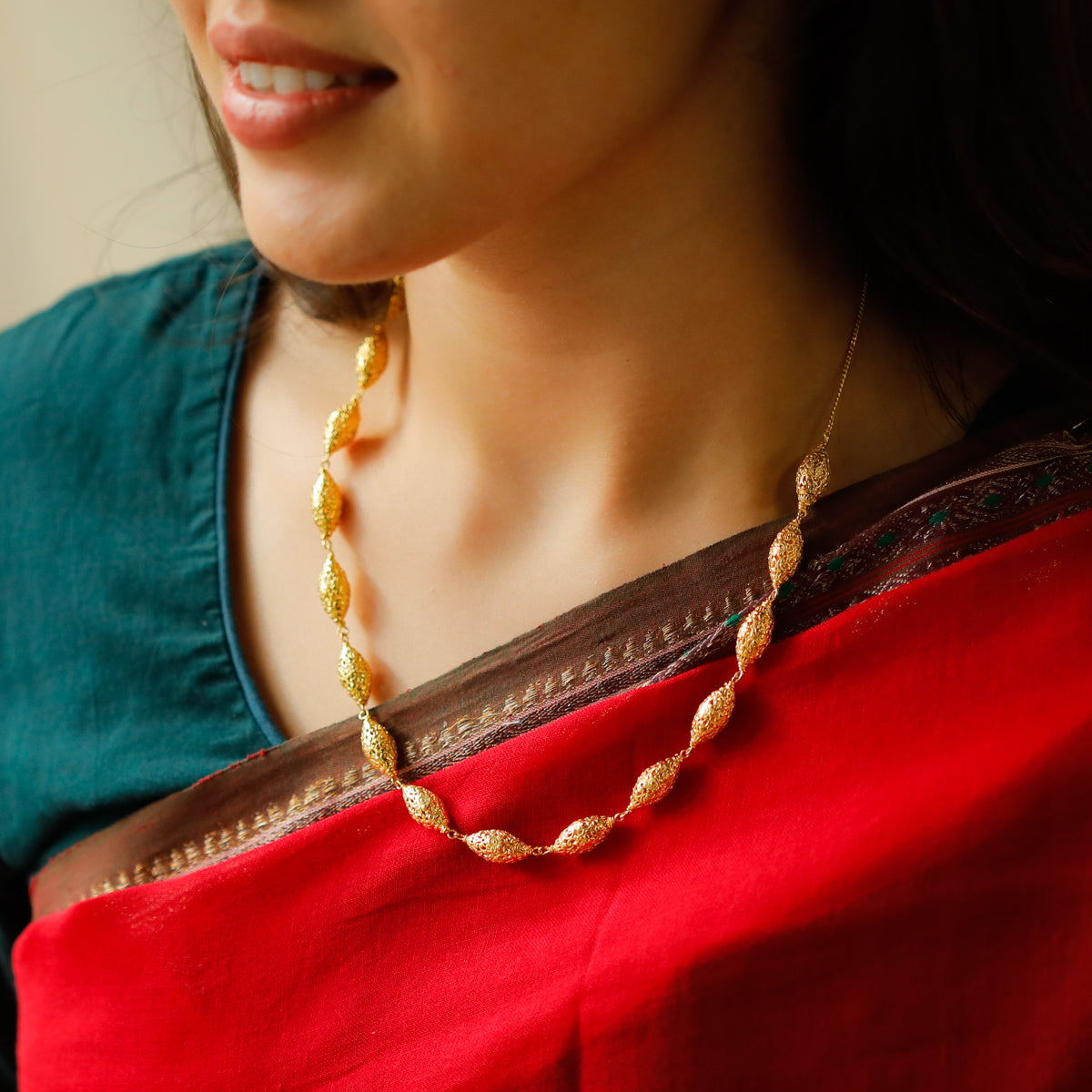 Silver Oval Filigree Bead Necklace (Gold Plated)