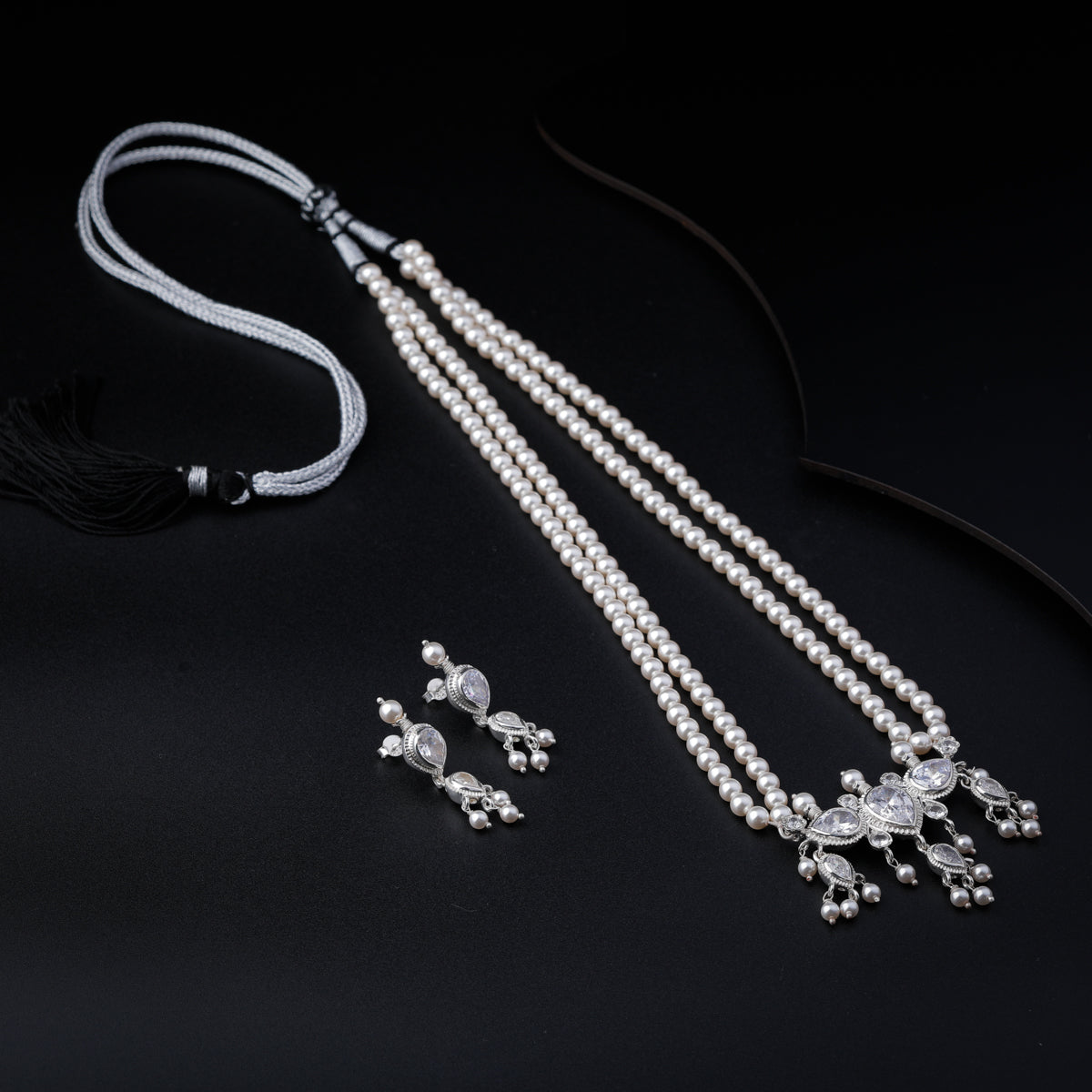 Silver Double Line Pearl Tanmani Set with Crystals