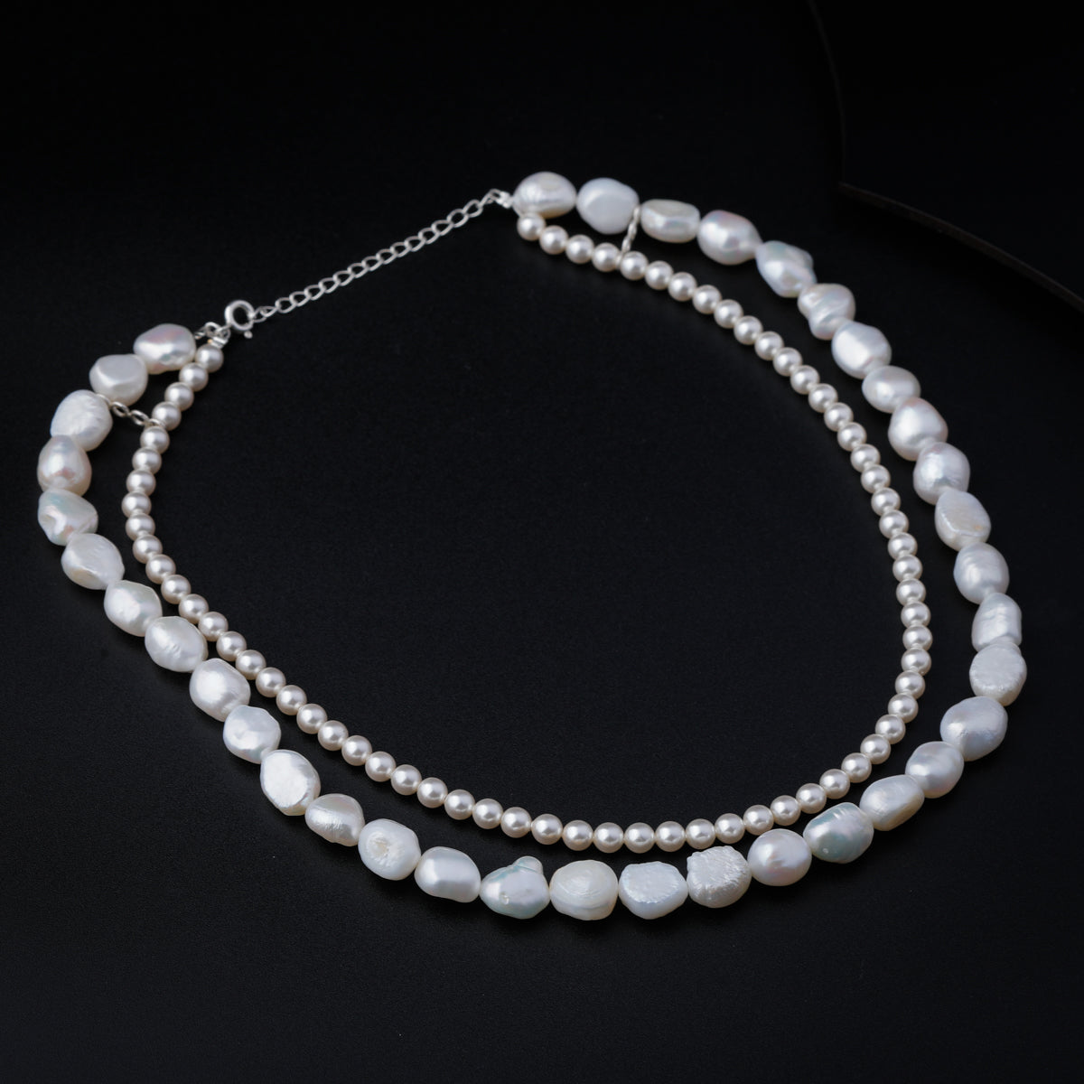 Layered Pearl Necklace with Natural and Round Pearls