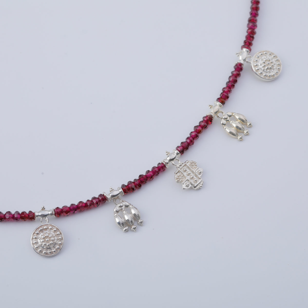 Mini Saaj Motifs Necklace with Garnet