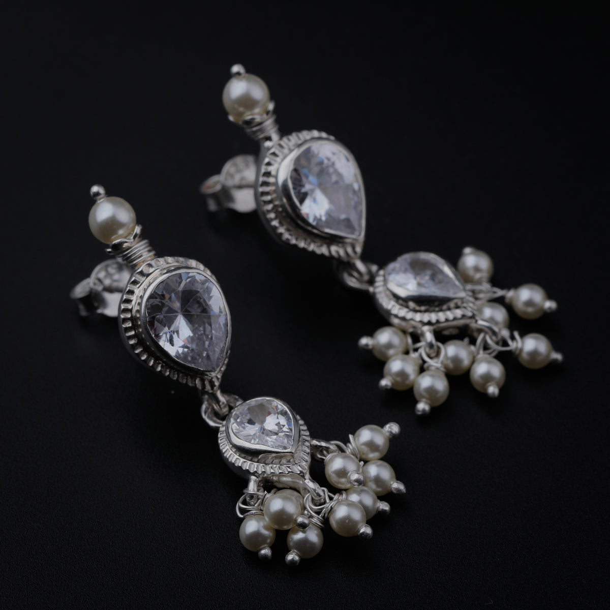 Classic Tanmani Set with CZ Crystal and Pearls