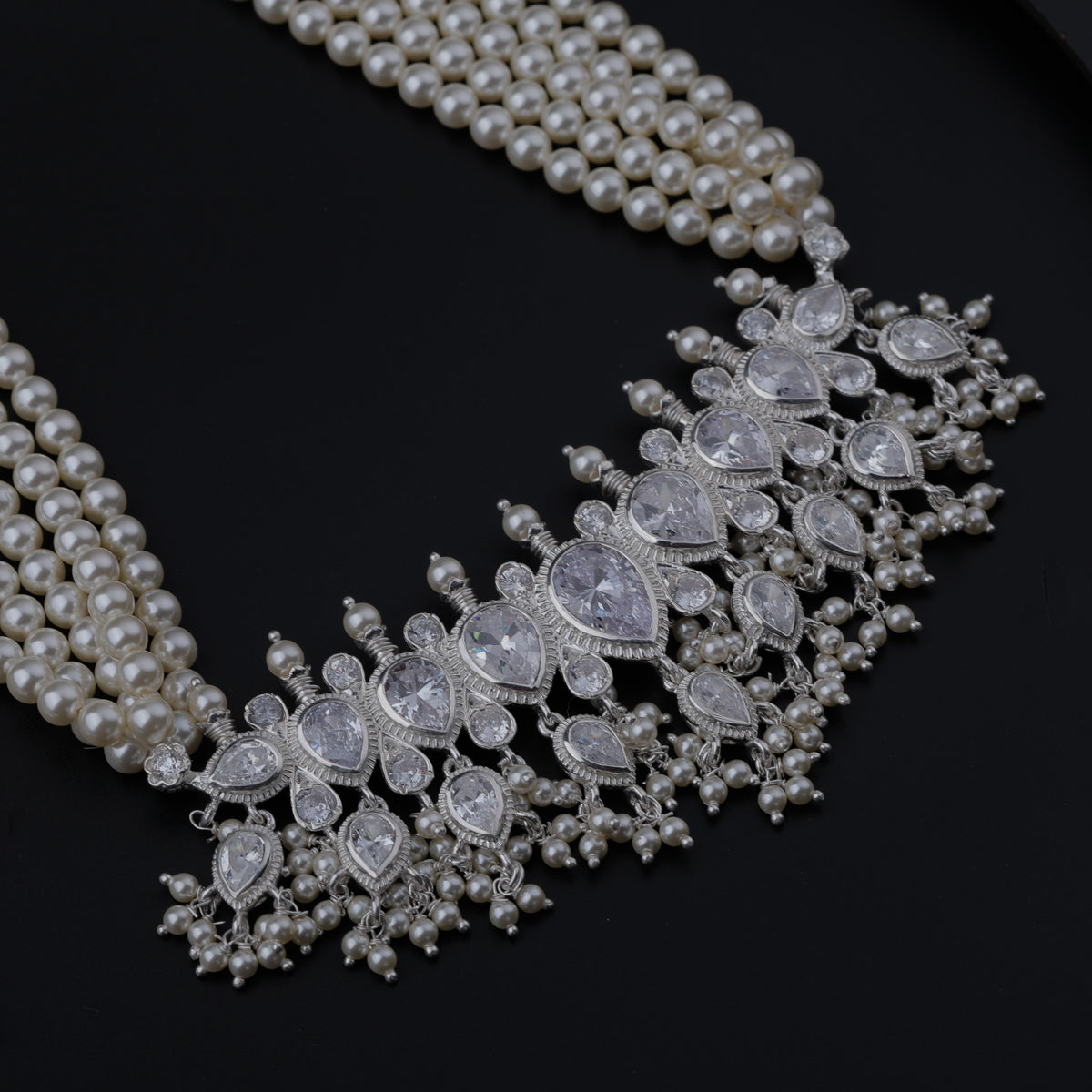 Classic Tanmani Set with CZ Crystal and Pearls