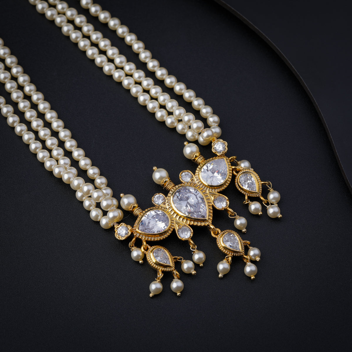 Tanmani Set with Pearl & Cz Crystals (Gold Plated)