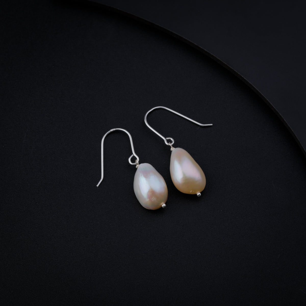 Fresh Water Single Pearl Earring