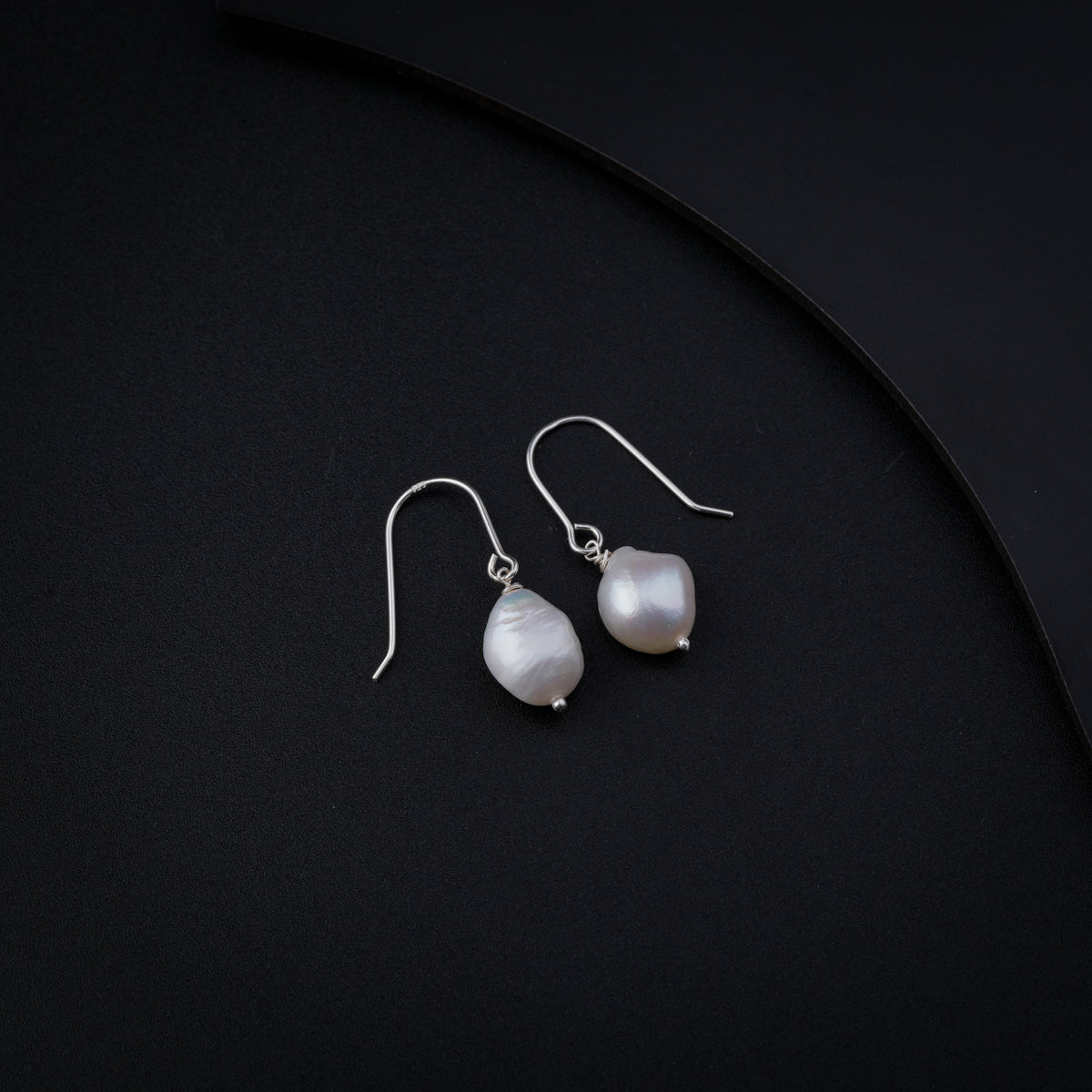 Fresh Water Single Pearl Earring