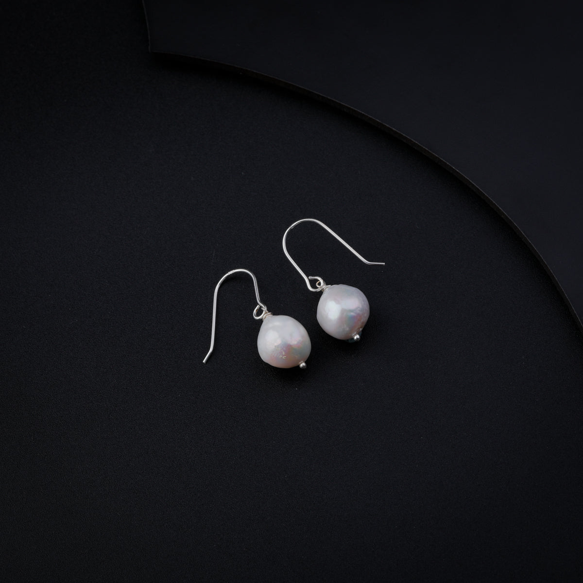 Fresh Water Single Pearl Earring