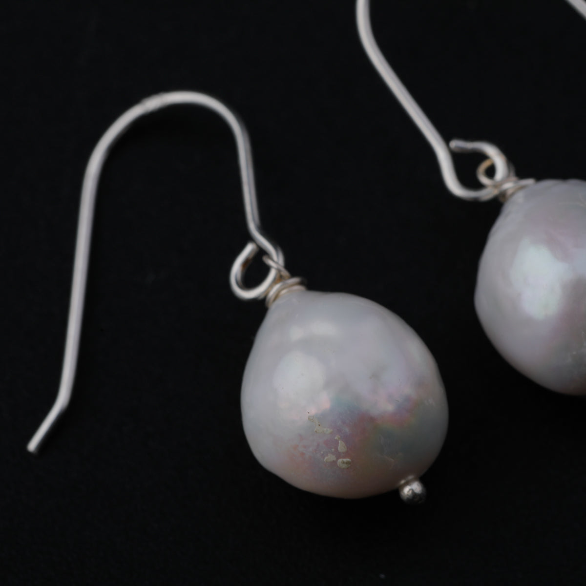 Fresh Water Single Pearl Earring