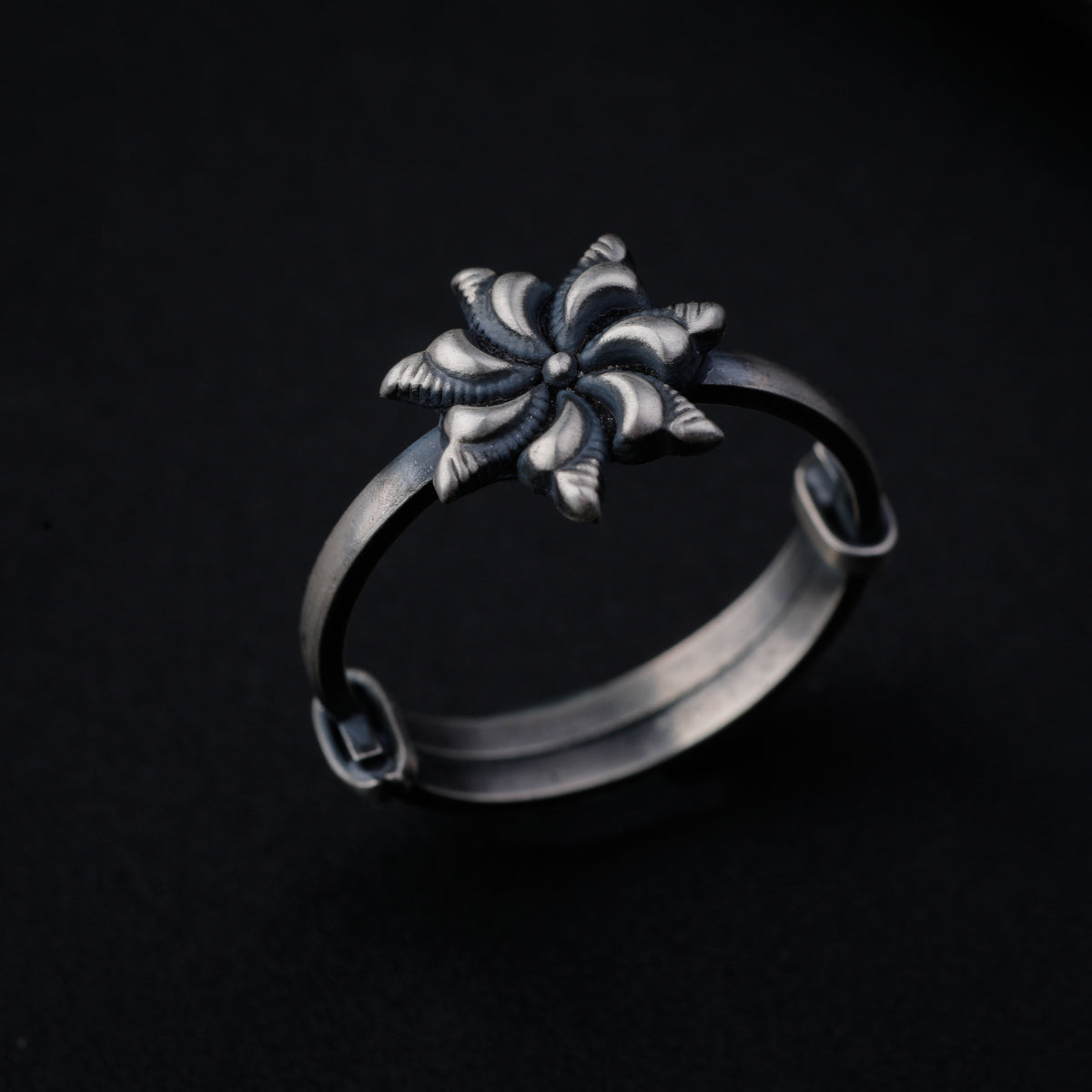 Silver Oxidized Ring (Adjustable)