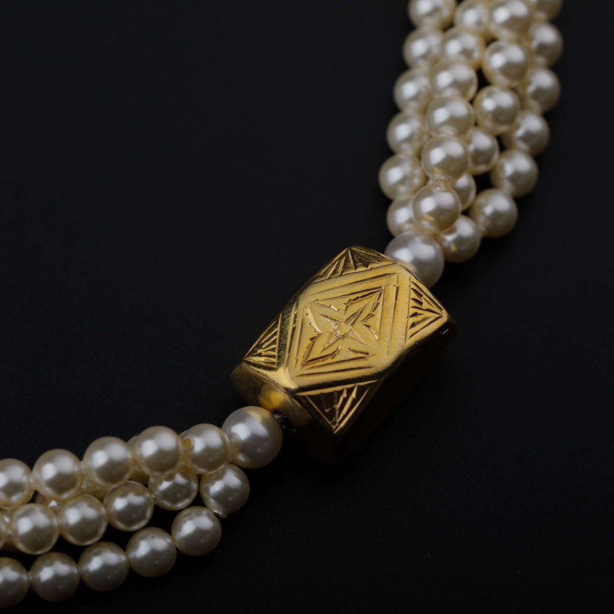 Gold Plated Silver Motif Thushee Necklace with Pearls