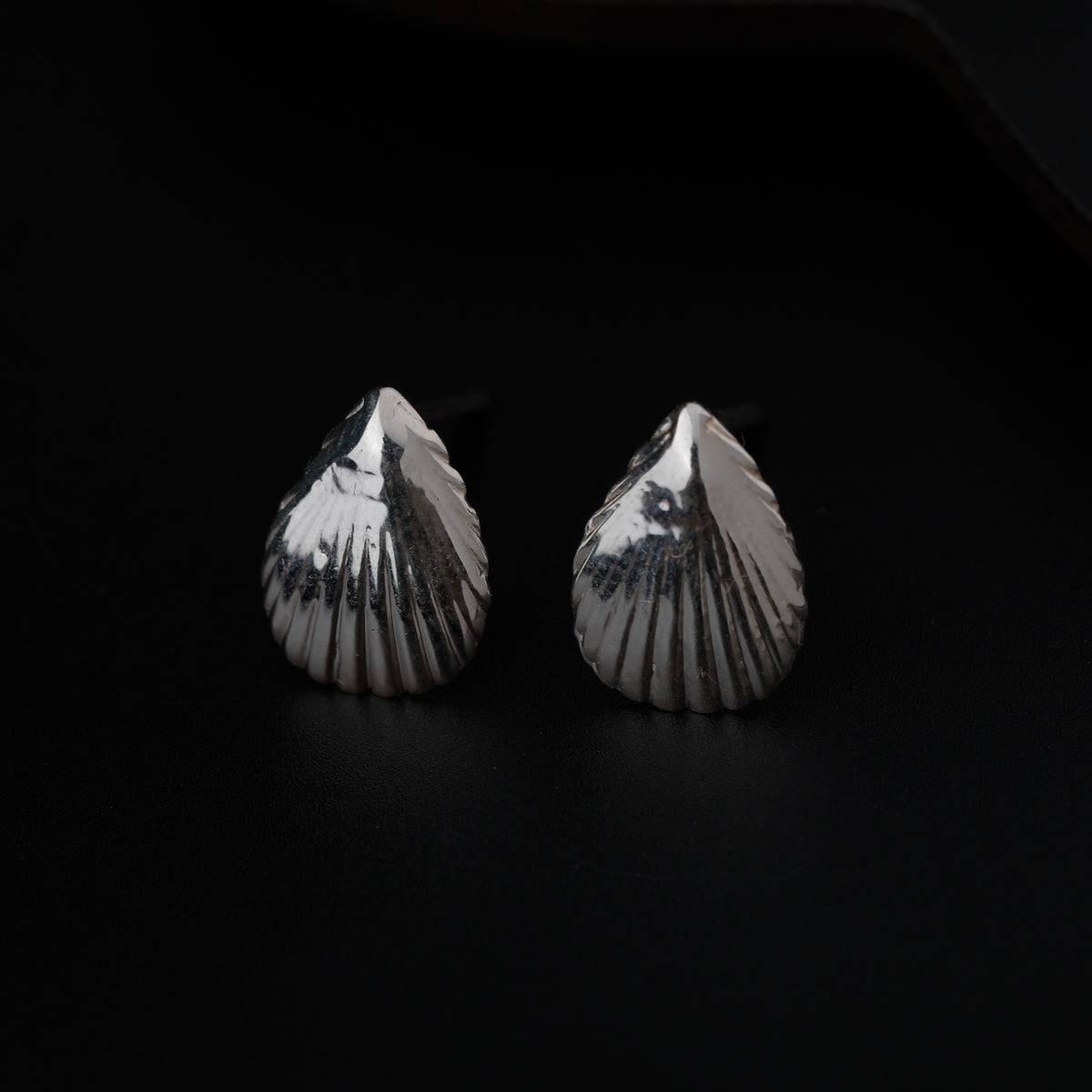 Silver Shell Earring