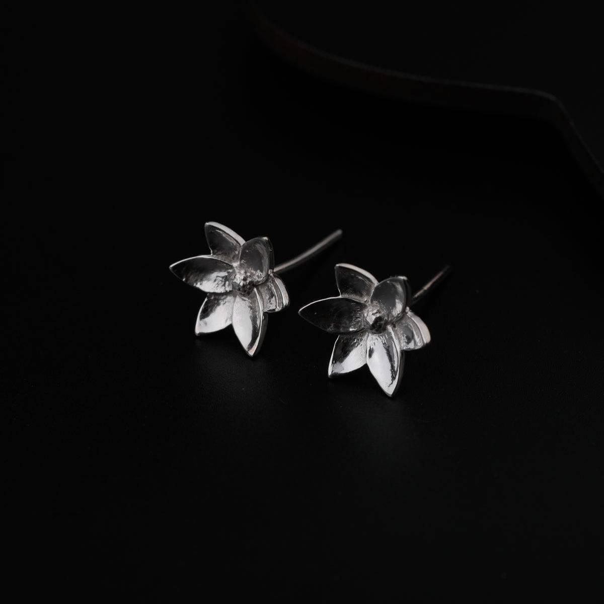 Silver Star Flower Studs Earring