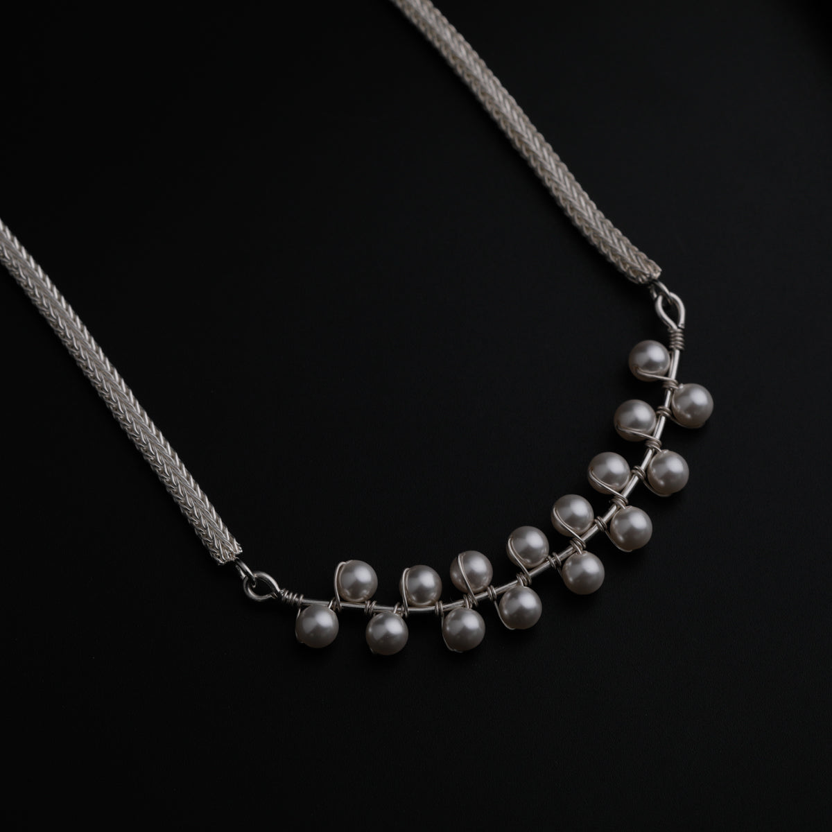 Pearl Beaded Thick Chain Necklace