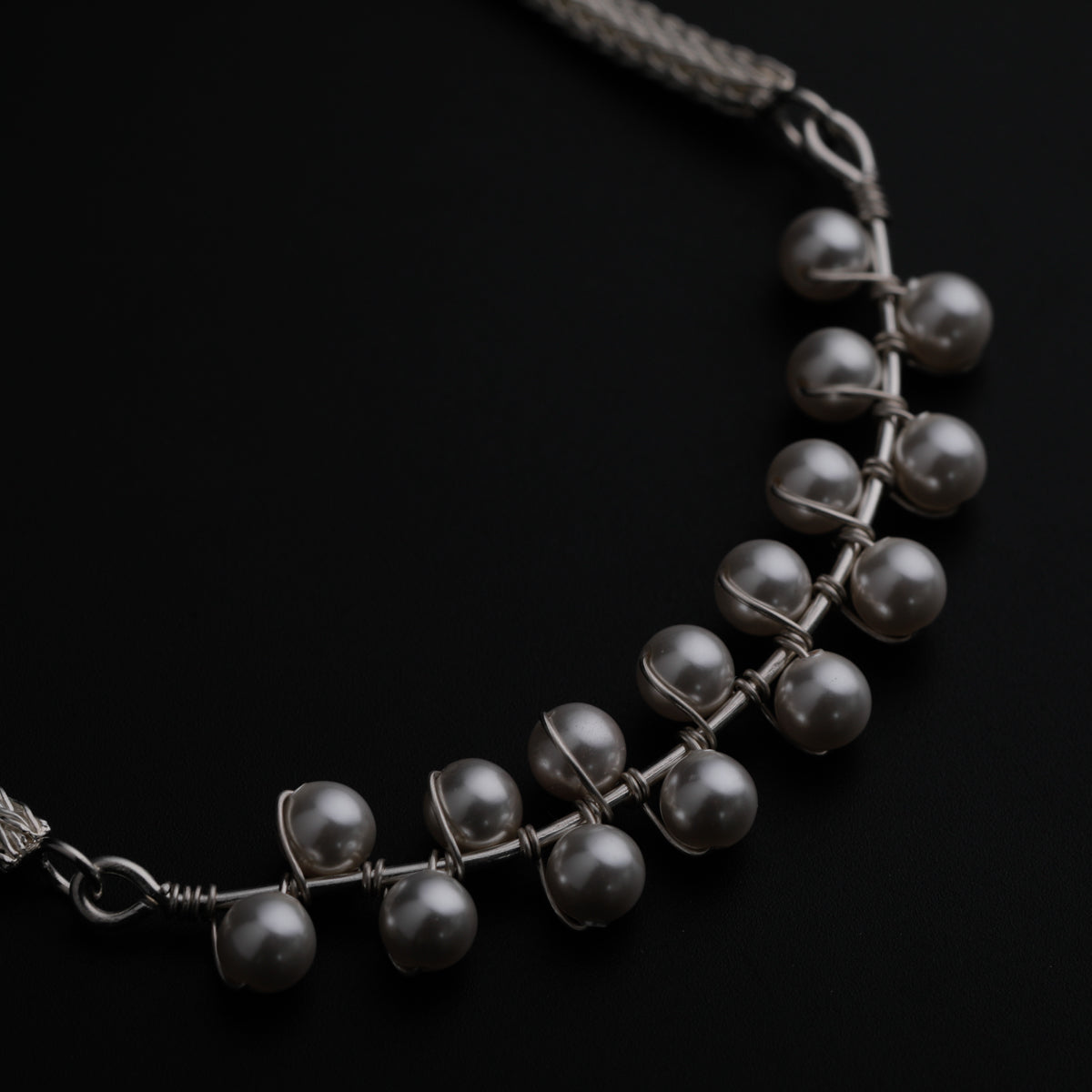 Pearl Beaded Thick Chain Necklace