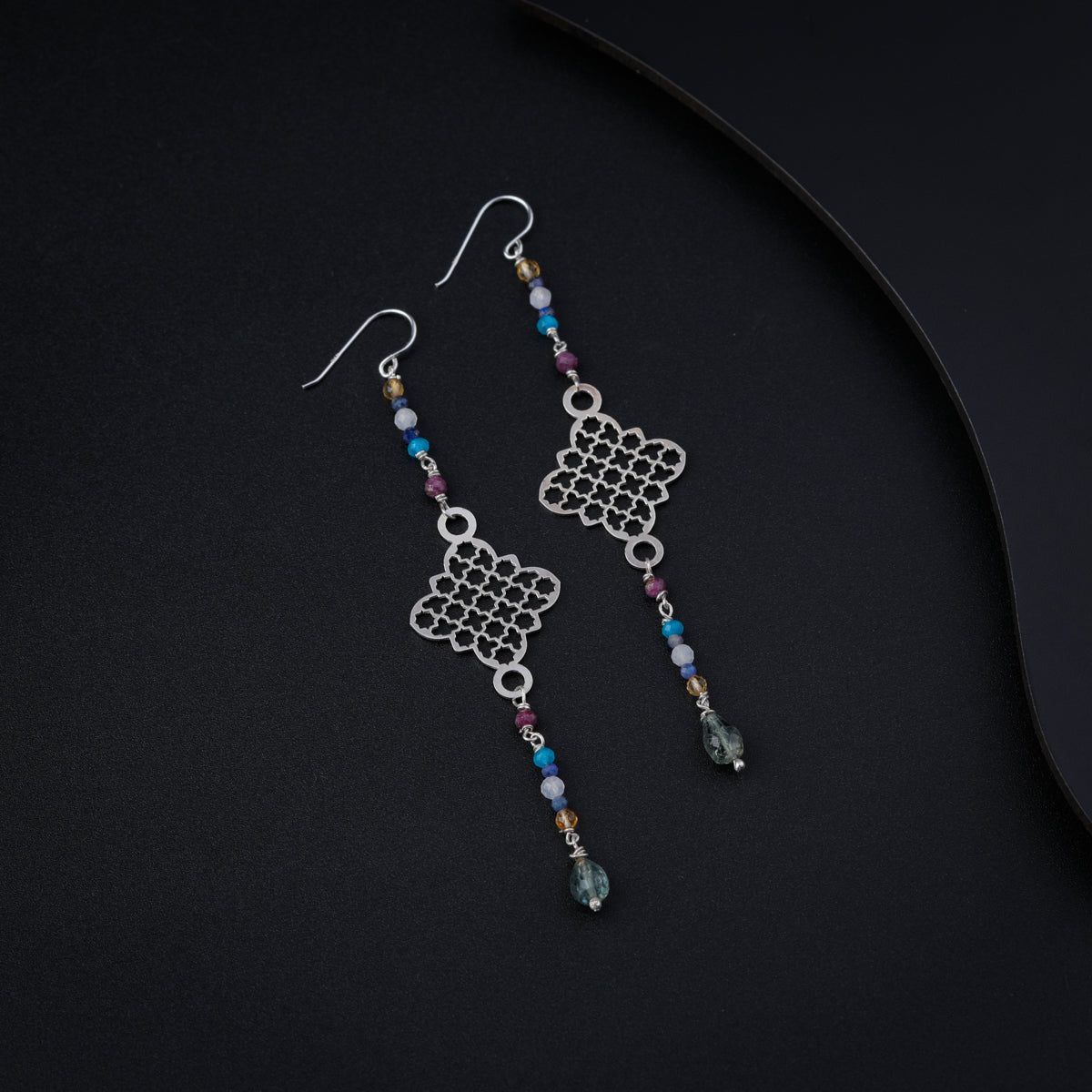 Silver Filigree Dangler Earring with Multicolor Stones